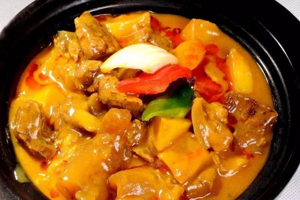 牛腩属于哪个部位，一般指牛肋处的松软肌肉