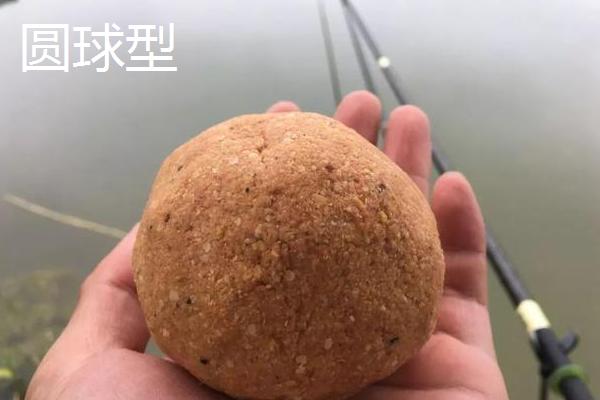 怎么开搓饵附钩性强，主要取决于饵料状态和上饵手法