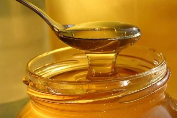 正宗蜂蜜的价格，一般每斤最少要30元以上