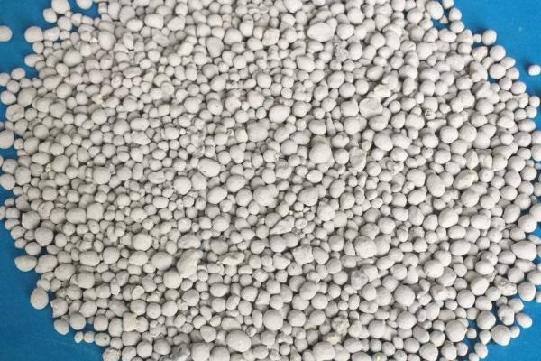 化肥种类和使用方式，常见类型主要为氮磷钾肥料