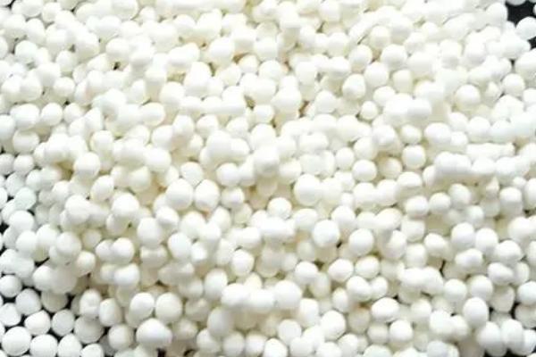 化肥种类和使用方式，常见类型主要为氮磷钾肥料