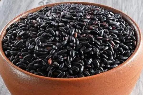 黑米是不是粗粮，属于粗粮且只产于云南地区