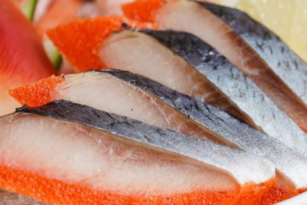 希鲮鱼是什么，是日本料理中常见的生鱼片