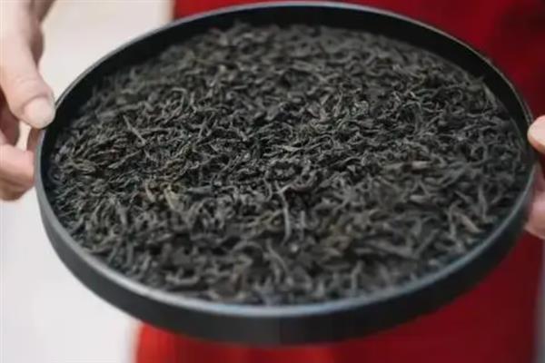 大红袍有哪几个品种，包括雀舌、北斗、奇丹、九龙窠等