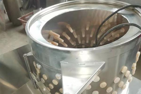 鸭子怎么脱毛，水温要75-80度左右为佳