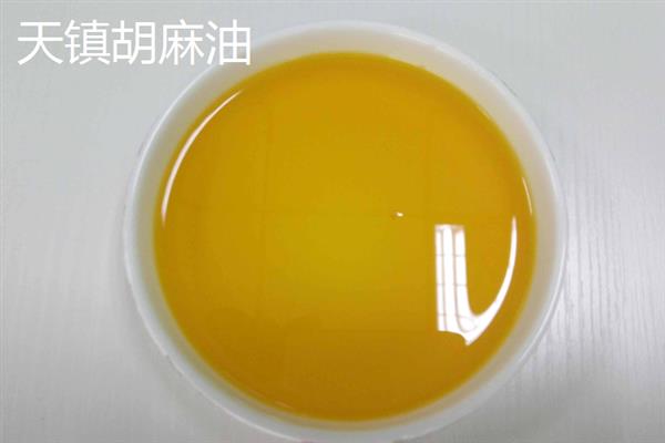 山西天镇县的特产，有胡麻油、唐杏等