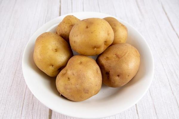粗粮的种类，主要分为谷物类、杂豆类、块茎类