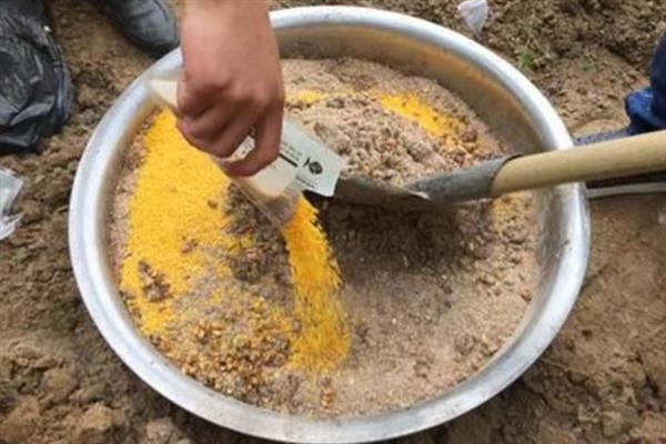 冬天钓鱼钓深还是钓浅，大多数情况下可直接钓深或钓底