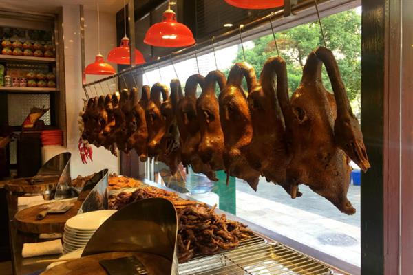 鹅主要卖去哪里，一般销往超市、菜市场、鹅肉加工厂等地方