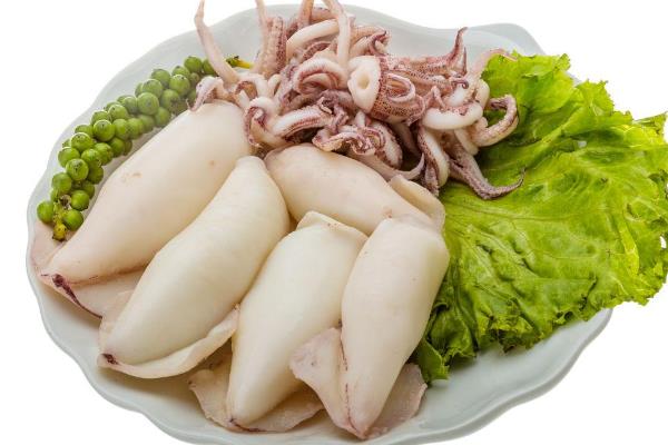 八须鱼的价格，基本保持在30-40元一斤左右