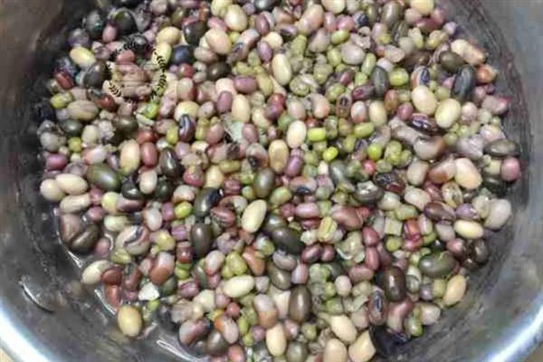 大棚豆角怎么管理，幼苗长到4-5厘米时要浇水