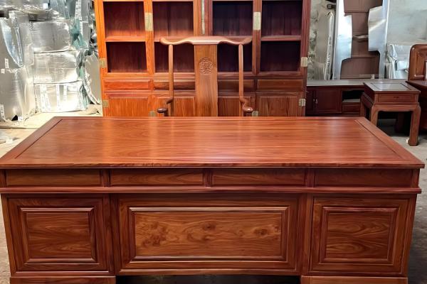 木材的种类，包括榆木、柳木等