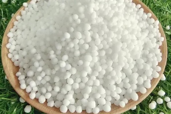 有哪些自制氮肥，原料有瓜果皮、废菜叶等