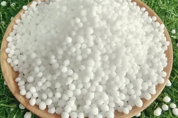 尿素肥有哪些作用，可以调节花量