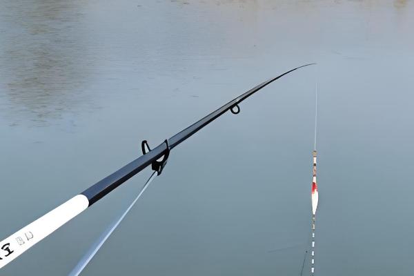 中国矶钓竿推荐，推荐光威大矶、波浪二代等