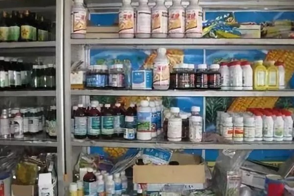 购买农药新的技术,认真查验包装标识