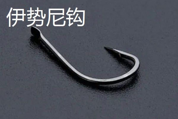 7月份钓草鱼用哪种饵料,首选青草、玉米粒等素饵