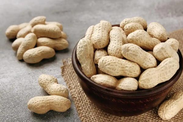 花生收后怎么防霉变，贮藏期间必须干燥、通风