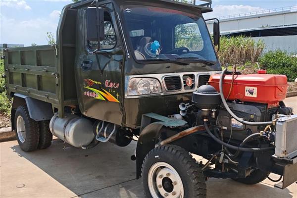 拖拉机需要做的保养，一定要检查各处油封的密封情况