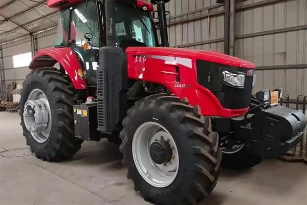 拖拉机需要做的保养，一定要检查各处油封的密封情况