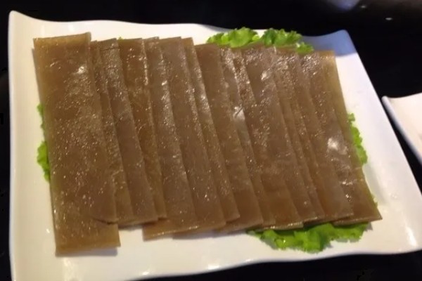 什么是苕皮，是用红薯淀粉制作而成的