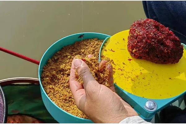 钓鲫鱼子线多长合适，根据季节调整