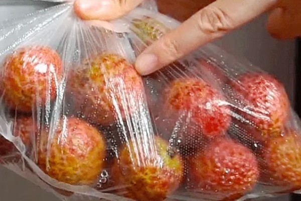 荔枝保鲜方法，可以浸入水中保存