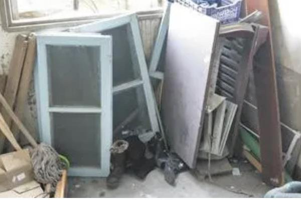 杀虫剂能不能灭杀蜈蚣，可灭杀蜈蚣、苍蝇、蛴螬等多种害虫