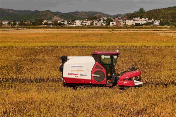 农机出车需注意什么，及时添加柴油、机油和齿轮油