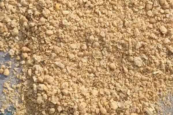 豆粕的存放方法，放在冰库中可抑制细菌滋生
