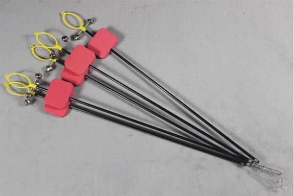 用哪种饵料钓黄鳝,蚯蚓是最适合的选择