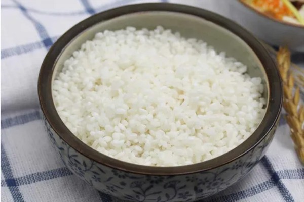 五谷杂粮粥怎么做，将材料洗净浸泡后再煮熟调味