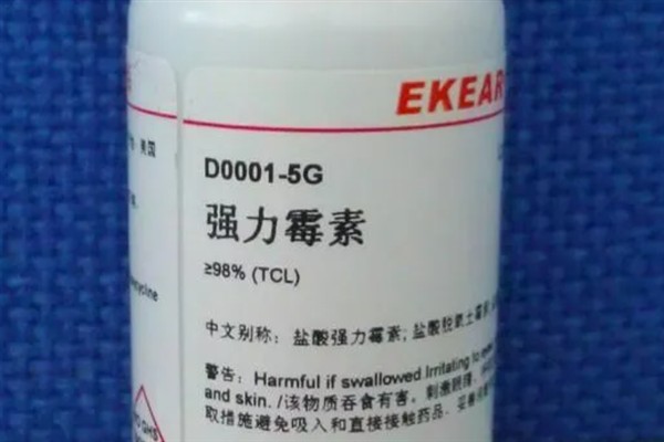 鸡体外寄生虫用哪种药驱除，视情况选择杀灭菊酯、敌杀死等药物