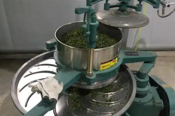 茶叶加工机械的保养和维修方法，杀青机的链条松动后可以去掉几节