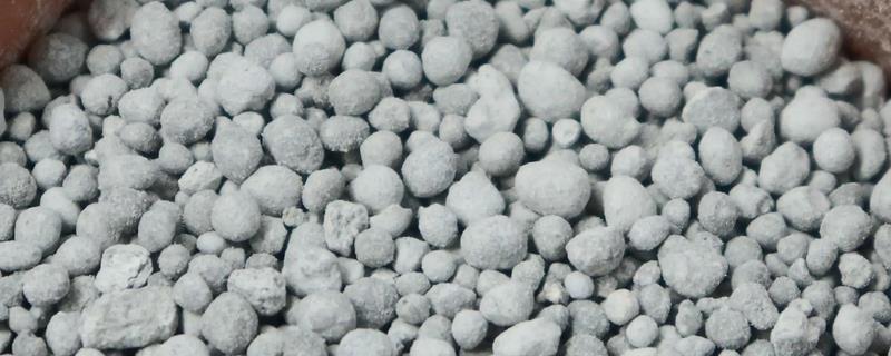 磷肥施用过量的后果，会造成土壤理化性质恶化