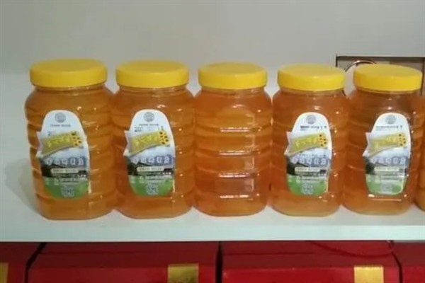 真正的葵花蜜呈哪种颜色，一般为浅琥珀色或金黄色