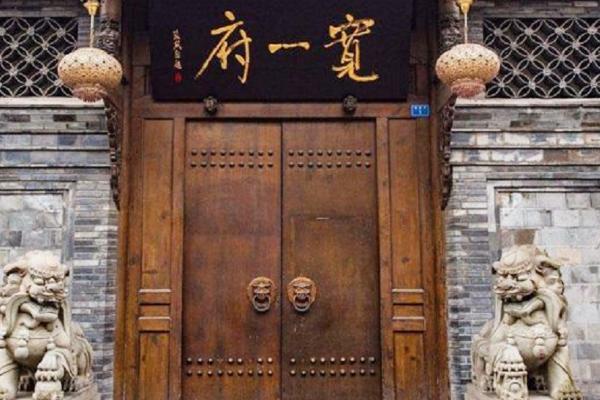 门不离五床不离七棺不离八的含义，五字象征五福临门的含义