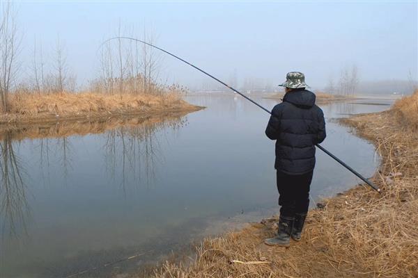 4米5鱼竿的价格，价格与品牌和材质有关