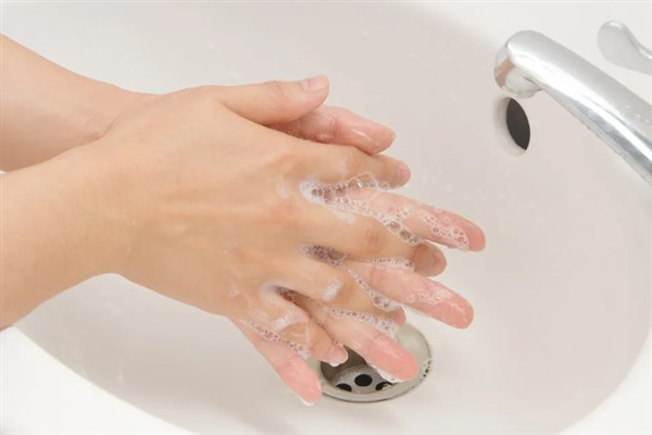 牛角蜂蛰了几天消肿，因蛰伤程度不同而不同