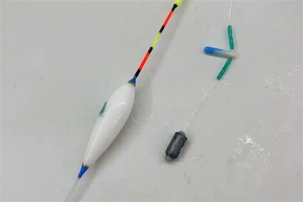 传统钓适合用哪种漂，七星漂、立漂是常用选择