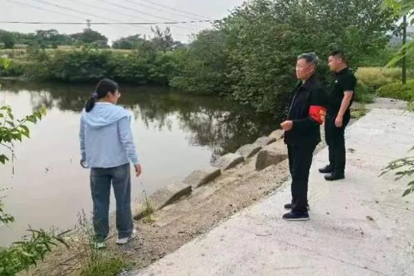 养殖甲鱼的条件，养殖环境需确保安静、干净