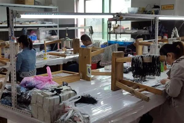 农村适合发展什么利润高投资小的加工厂，饲料加工、编织品加工、纸巾加工等项目值得考虑
