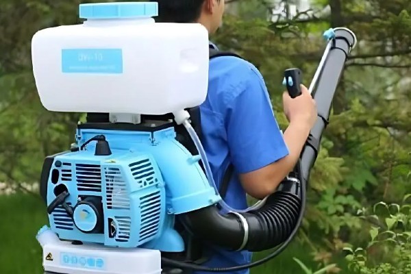 小型植保器械清洗准则，一定要清水清洗