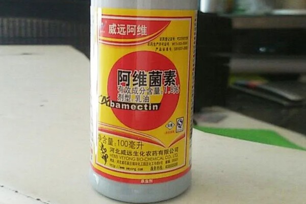 阿维菌素的复配方法，防治菜青虫和小菜蛾可搭配甲维盐