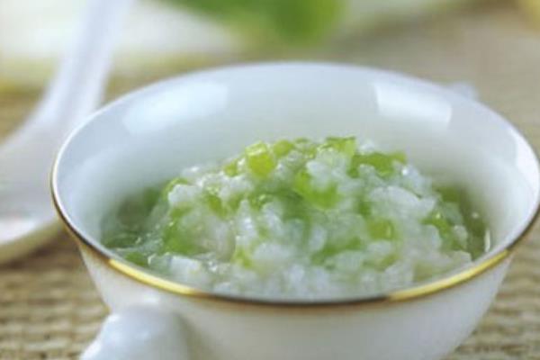 蒲公英叶子怎么吃，可煮粥可煮汤等