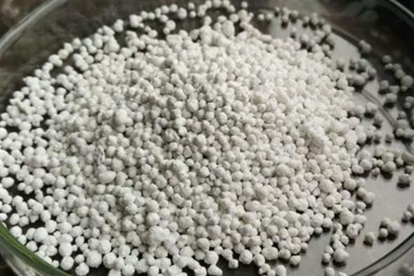 尿素是什么类型的肥料，属于氮肥的一种