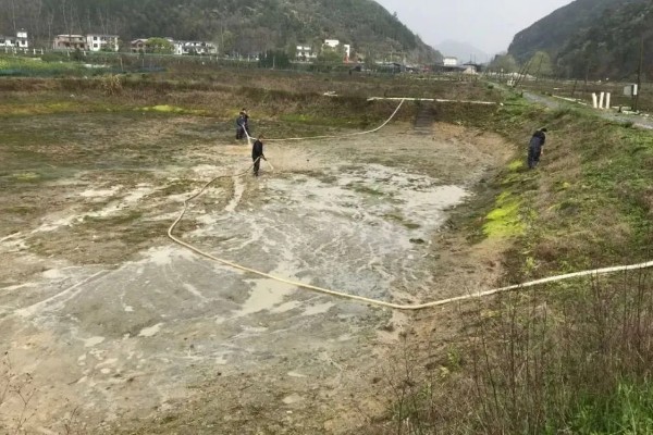 土壤毛管孔隙是什么，指的是具有毛管作用的孔隙