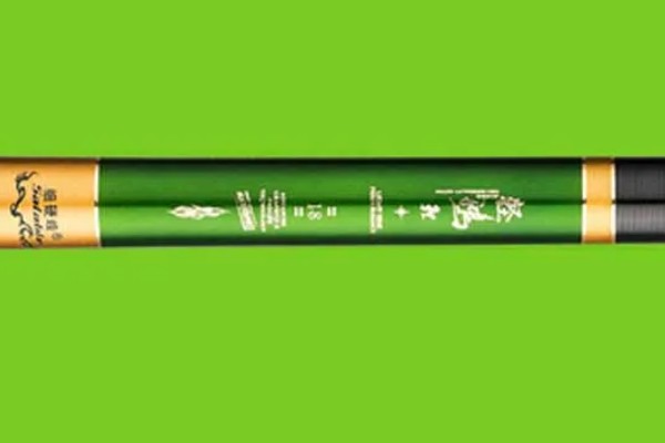 轻鸿鲤的简介,是一款碳素鲤鱼竿