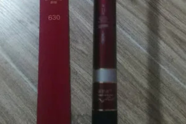 轻鸿鲤的简介,是一款碳素鲤鱼竿