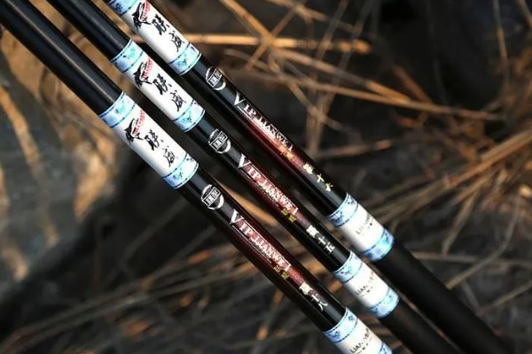 轻鸿鲤的简介,是一款碳素鲤鱼竿